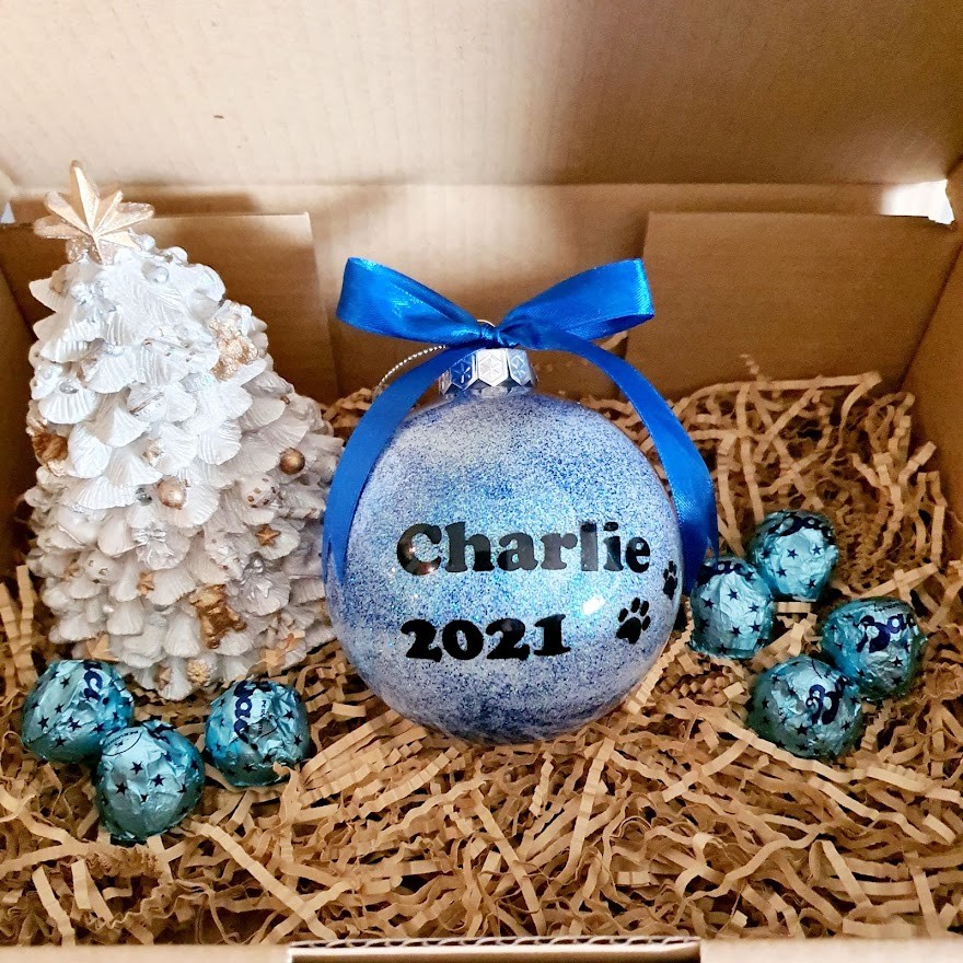 Personalised Christmas Baubles with a name and year. Image has name "Charlie" and year "2021"